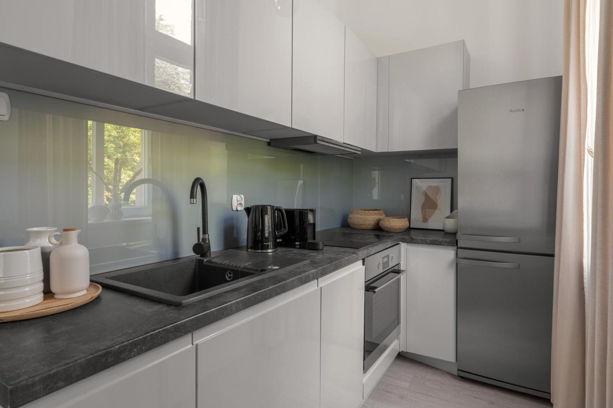 קטוביץ Harbor Apartments - Damrota מראה חיצוני תמונה