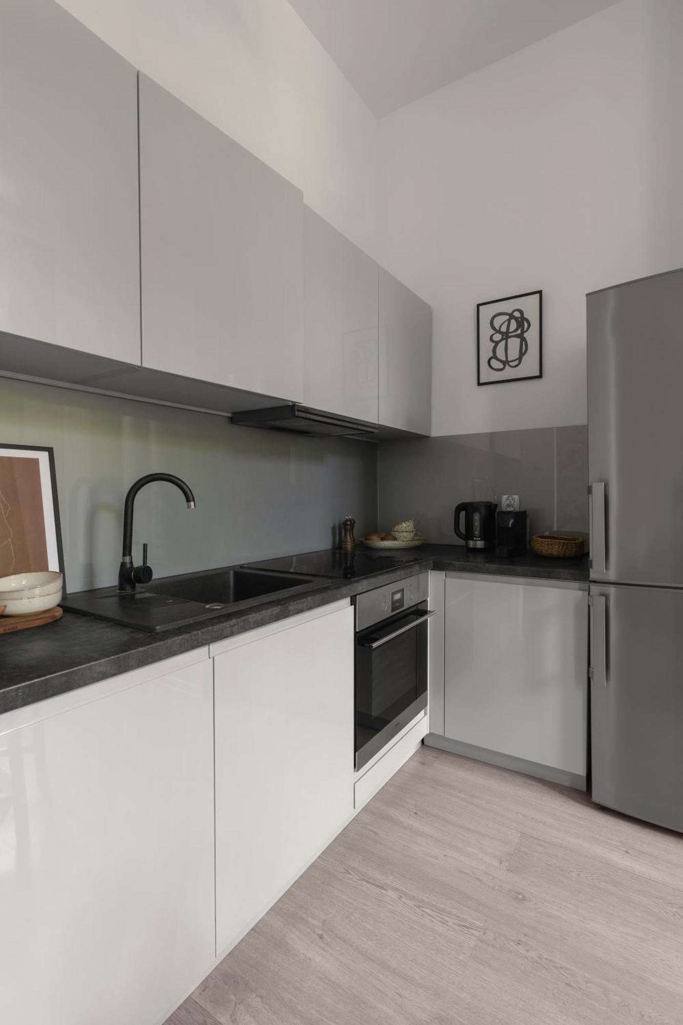 קטוביץ Harbor Apartments - Damrota מראה חיצוני תמונה